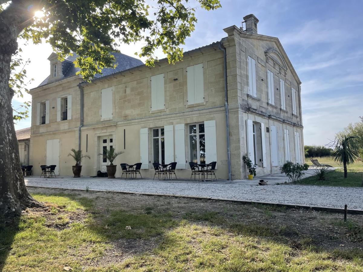 Chateau De Neyran Chambre D'Hotes & Spa Soulac-sur-Mer Exterior photo